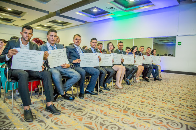 III Ceremonia pública de grados en UNIPAZ