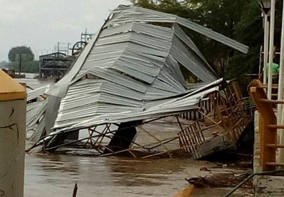 Río Magdalena arrastró otro 'muelle flotante' en Barrancabermeja