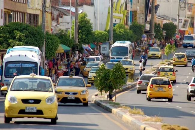 En B/bermeja hacen modificación al 'Día sin Carro'