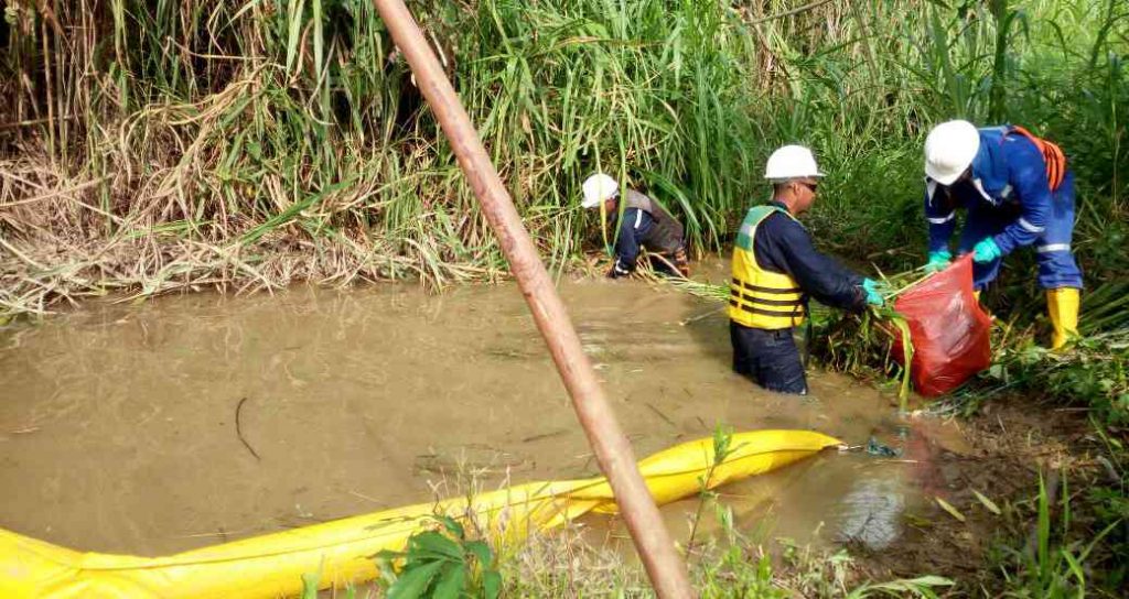 Más de 800 personas conforman equipo para emergencia ambiental en Lizama