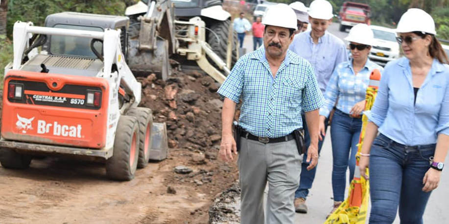 Inició la obra de pavimentación de la vía al corregimiento El Centro