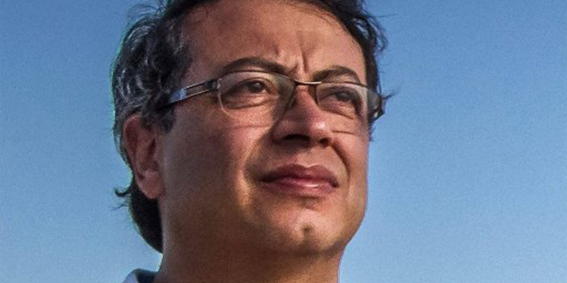 Mantienen investidura del senador Gustavo Petro