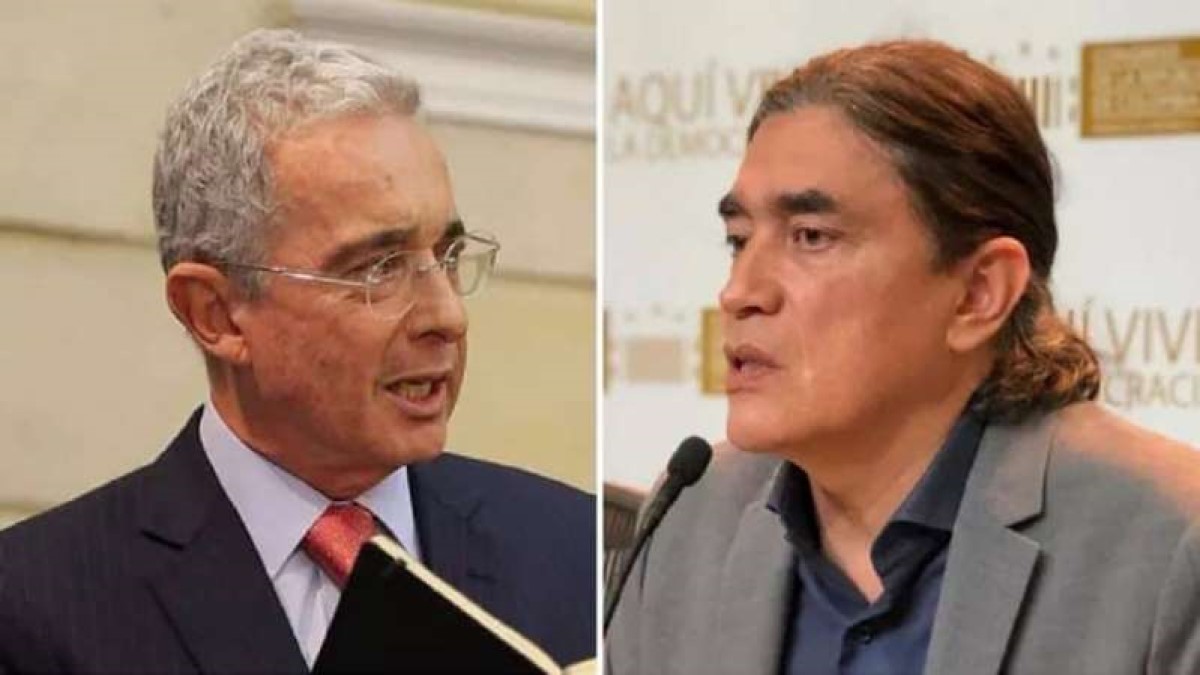 “¿Demencia senil o descaro puro?”, le pregunta Gustavo Bolívar a Álvaro Uribe