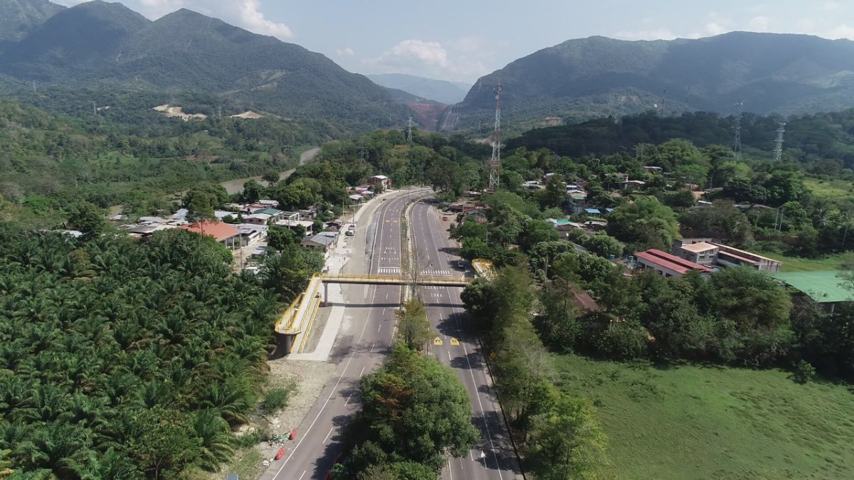 Entregan 5 puentes peatonales en la Ruta del Cacao 